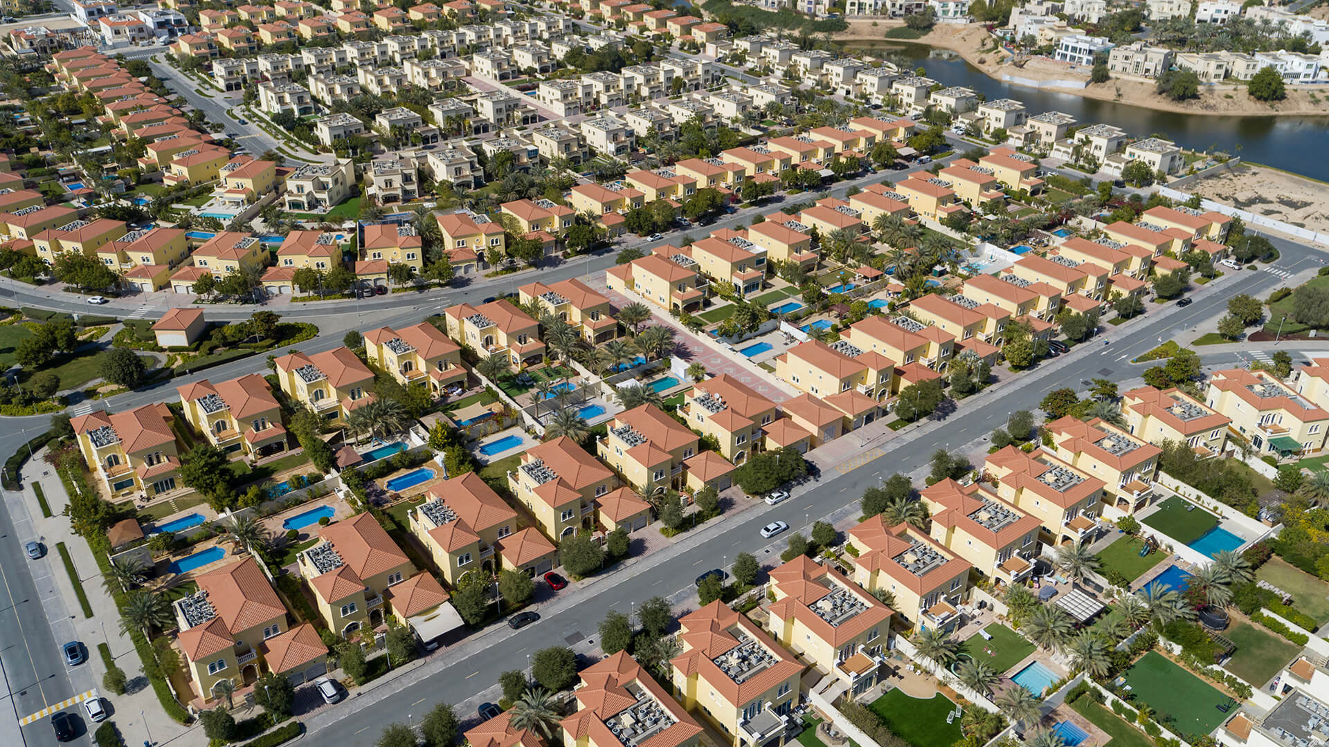 Jumeirah Park — Private Villas — Dubai, Jumeirah Park